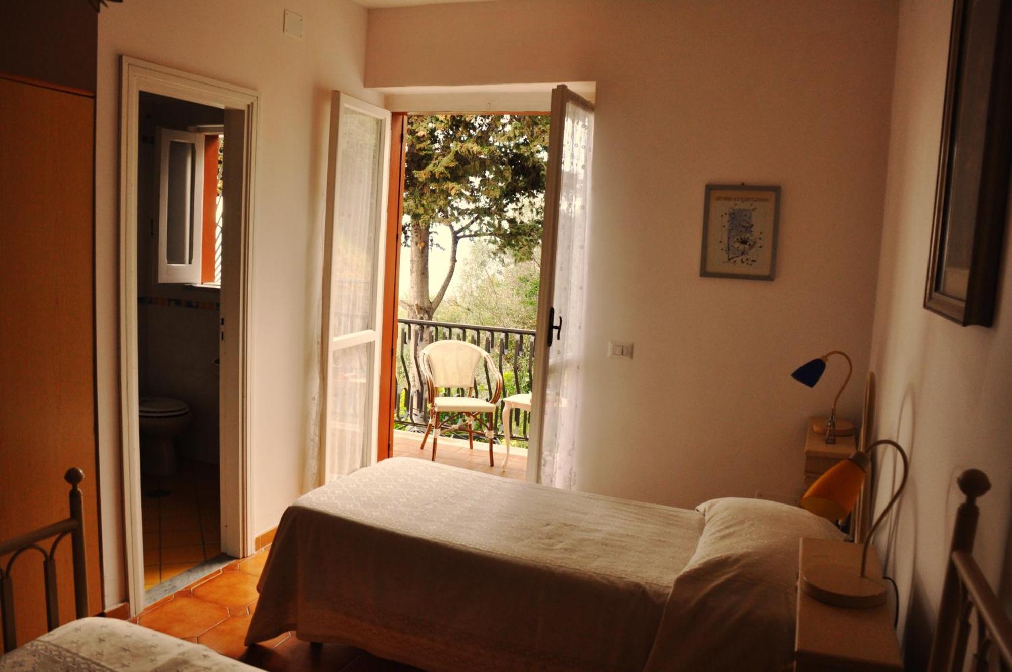 Villa Laura Sea View Apartments Santa Maria di Castellabate Ruang foto
